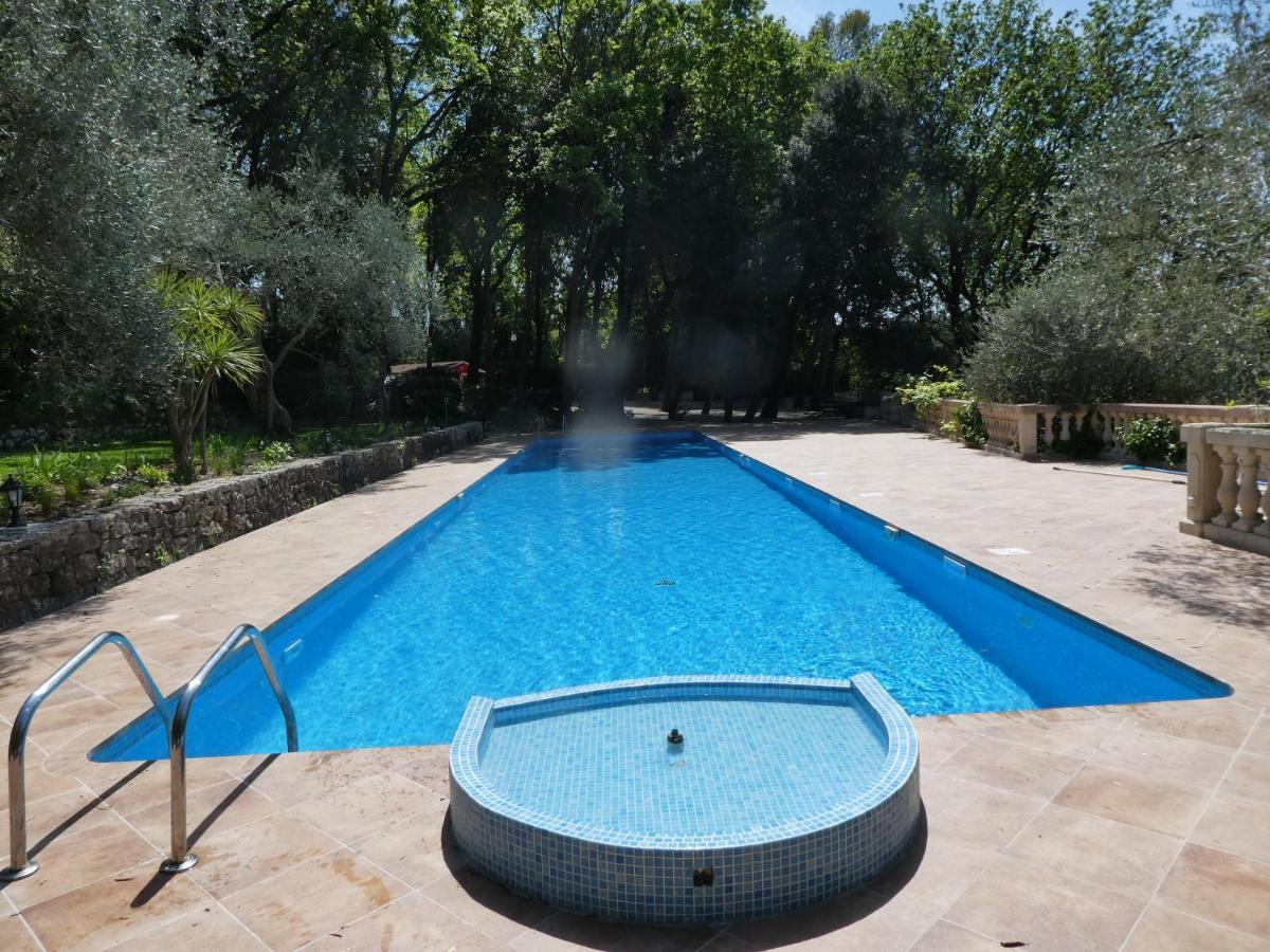 Domaine Du Paradis Des Oiseaux Gasthof Mougins